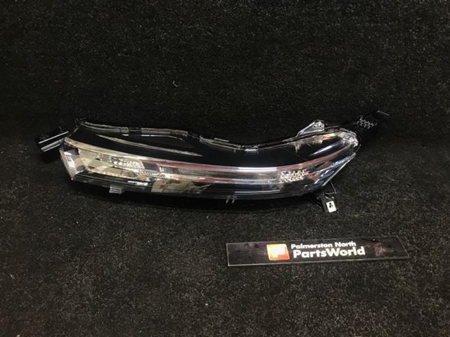 L Daytime Running Light