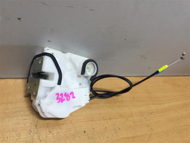 Lr Door Lock Mechanism