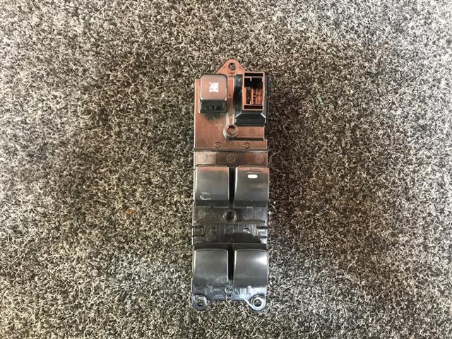 Window Master Switch