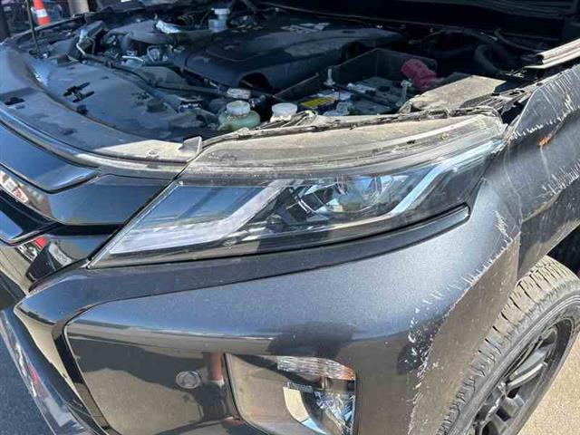 L Headlight