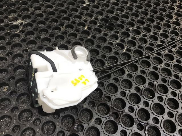 Lr Door Lock Mechanism