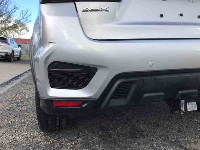 Lr Bumper Reflector