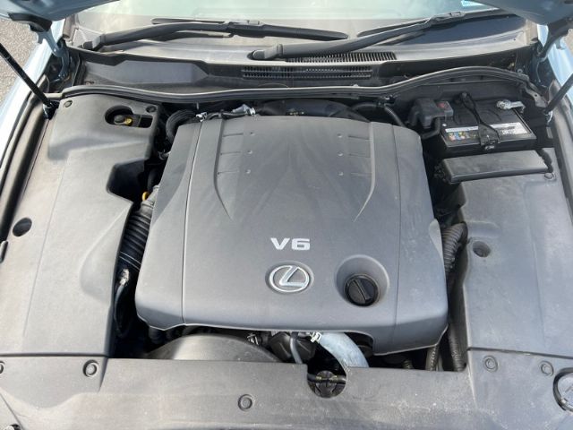 Lexus IS250 - GSE20 05-13