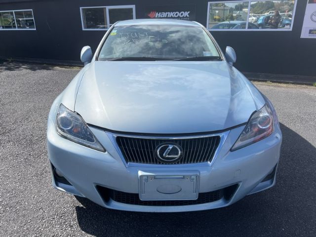 Lexus IS250 - GSE20 05-13
