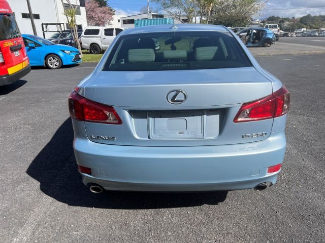 Lexus IS250 - GSE20 05-13
