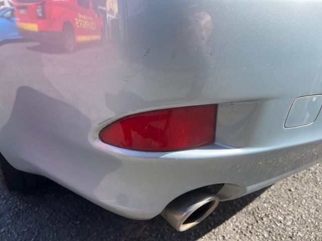 Lexus IS250 - GSE20 05-13