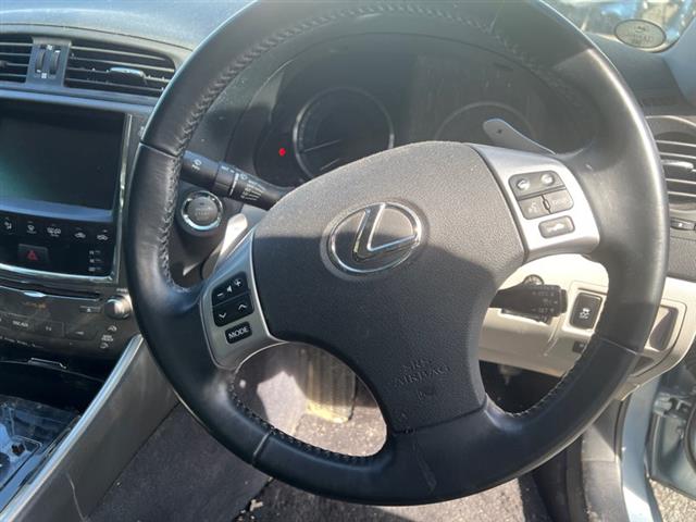Lexus IS250 - GSE20 05-13