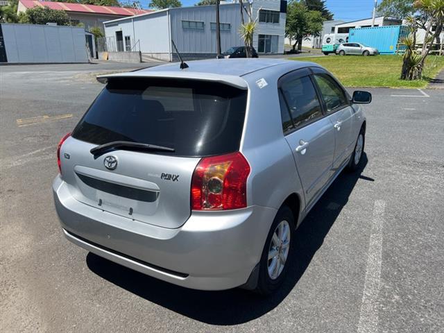 Toyota Runx - NZE121