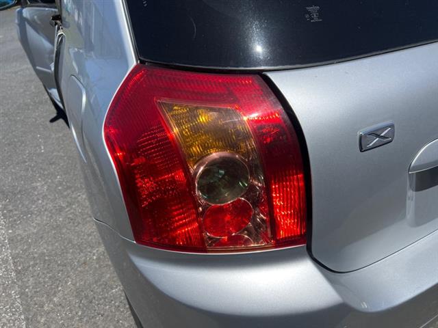 Toyota Runx - NZE121