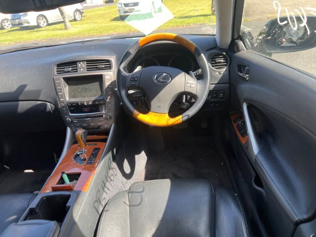 Lexus IS250 - GSE20 05-13