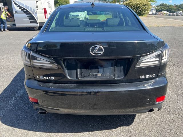 Lexus IS250 - GSE20 05-13