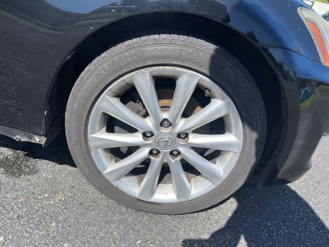 Lexus IS250 - GSE20 05-13