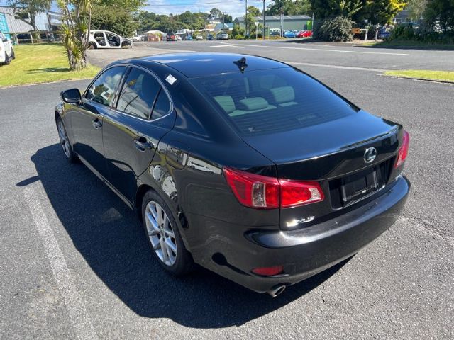 Lexus IS250 - GSE20 05-13