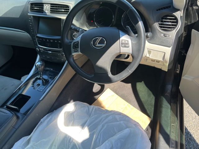 Lexus IS250 - GSE20 05-13