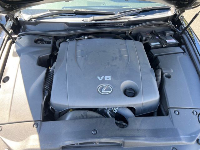 Lexus IS250 - GSE20 05-13