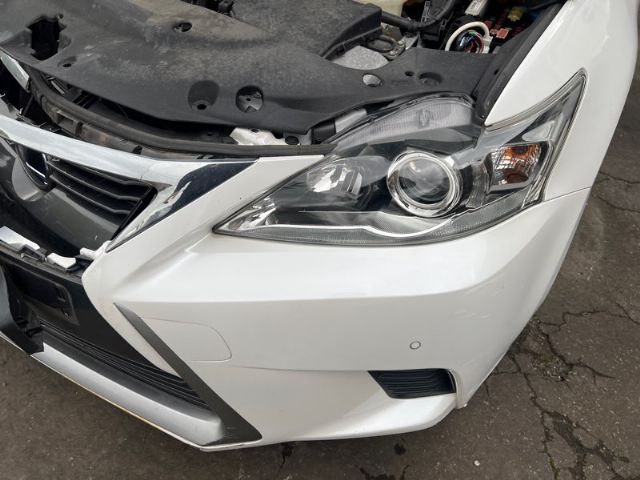 Lexus CT200H - ZWA10