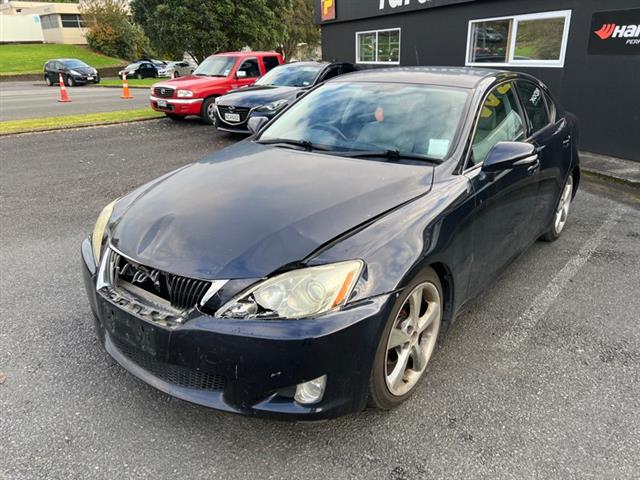 Lexus IS250 - GSE20 05-13