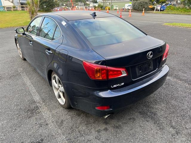 Lexus IS250 - GSE20 05-13