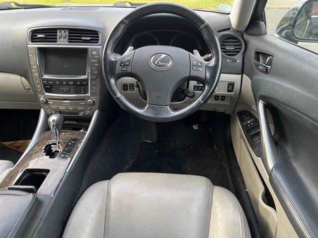 Lexus IS250 - GSE20 05-13