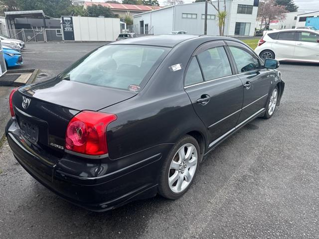 Toyota Avensis - AZT250 2004-2008