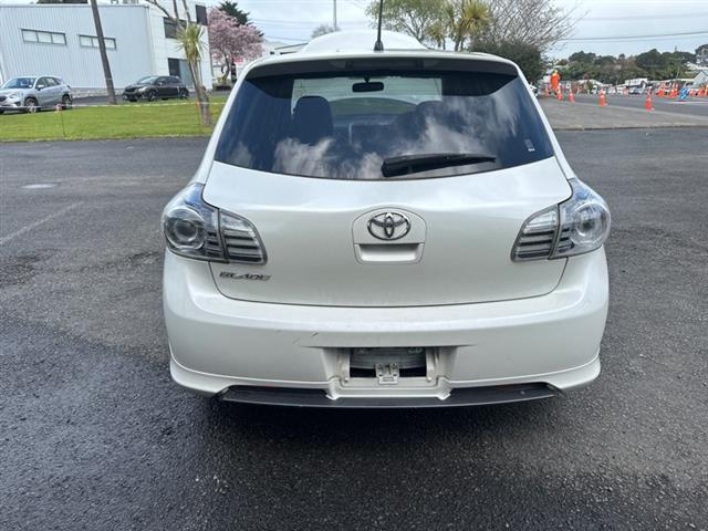 Toyota Blade - AZE156 2007-2012