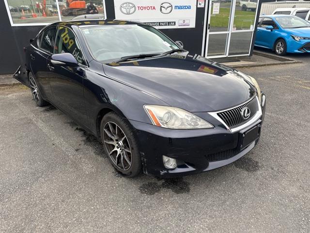 Lexus IS250 - GSE20 05-13