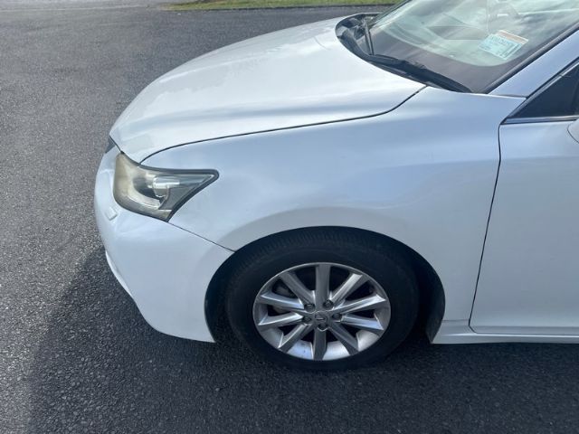 Lexus CT200H - ZWA10