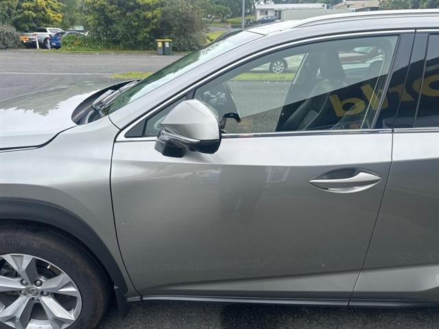 Lexus NX300h - AYZ15