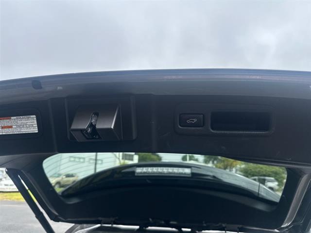 Lexus NX300h - AYZ15