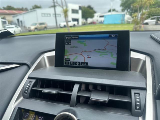 Lexus NX300h - AYZ15