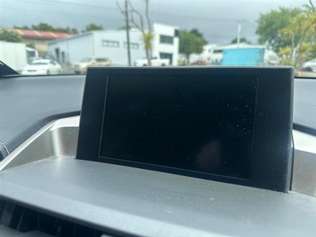 Lexus NX300h - AYZ15