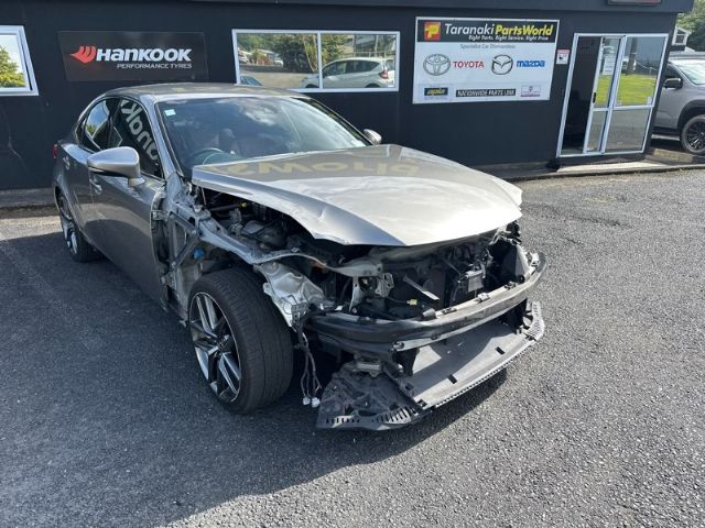 Lexus IS350-F - GSE31R 13-