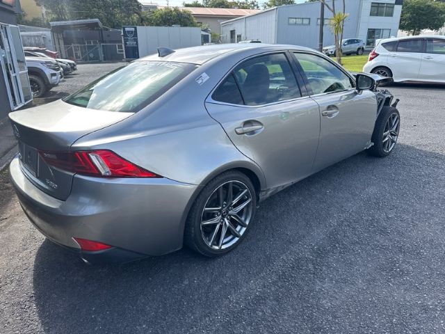 Lexus IS350-F - GSE31R 13-