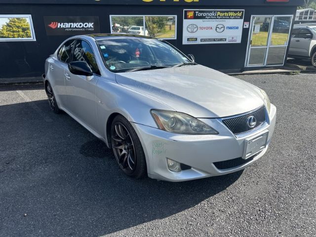 Lexus IS250 - GSE20 05-13