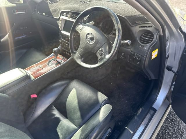 Lexus IS250 - GSE20 05-13