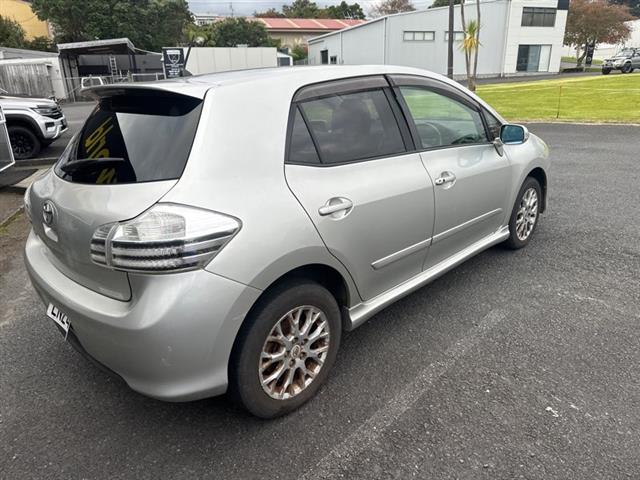 Toyota Blade - AZE156 2007-2012