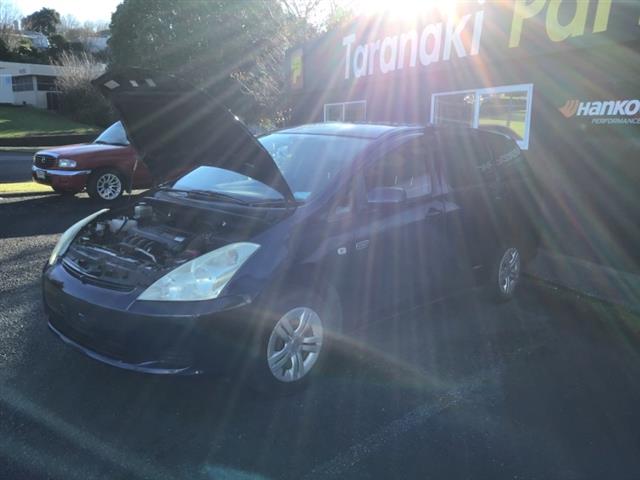 Toyota Wish - ZNE10G