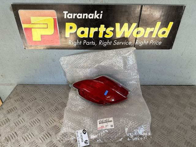 Lr Bumper Reflector