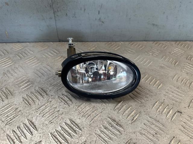 L Spotlight