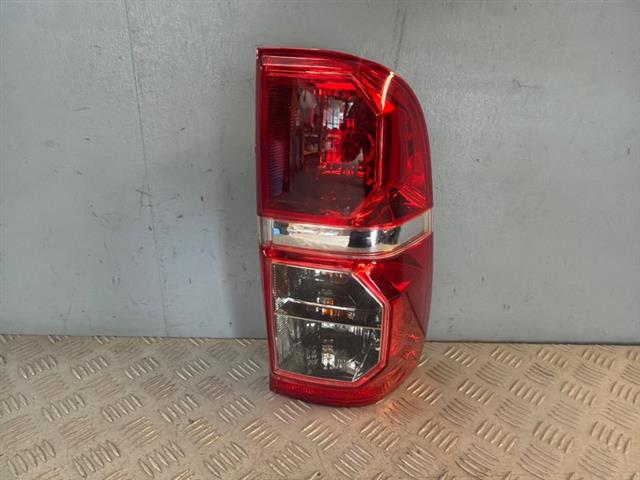 R Tail Light