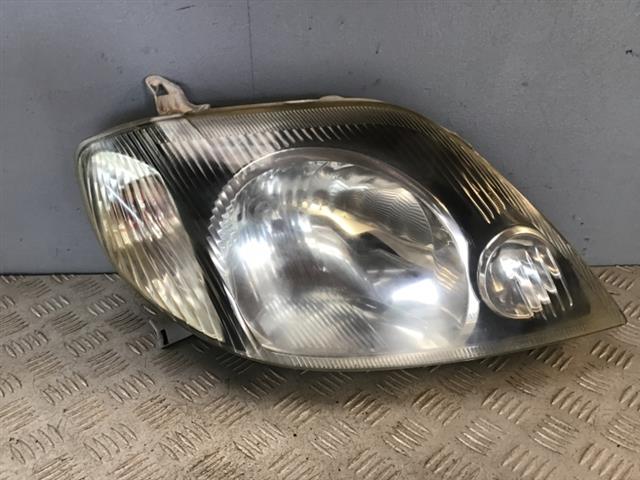 R Headlight
