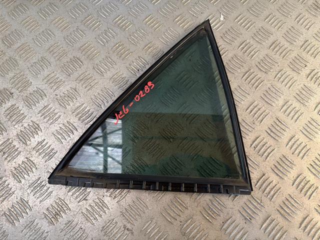 Rr Door Quarter Glass