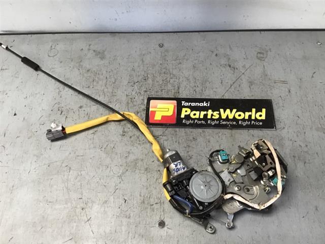 Lr Door Lock Mechanism
