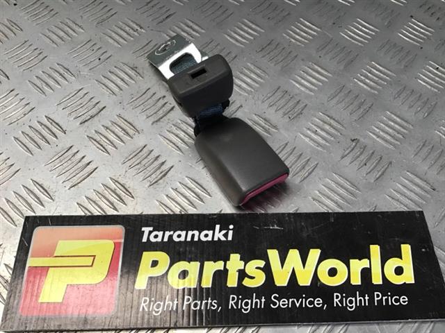 Lr Seat Belt Stalk
