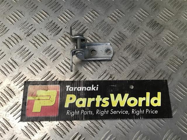 Lr Door Bottom Hinge