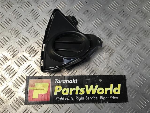 R Spotlight Blank