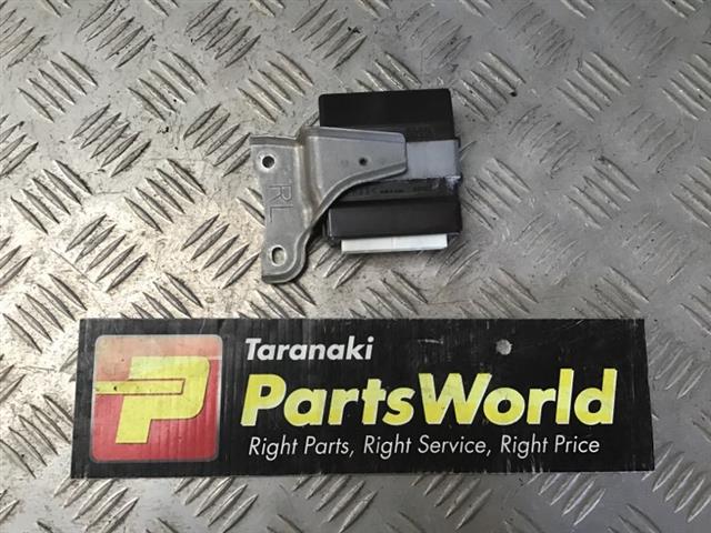 Lr Door Control Module