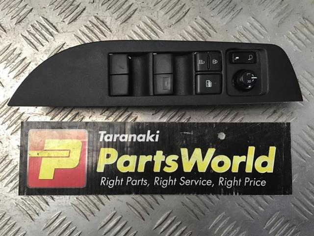 Window Master Switch
