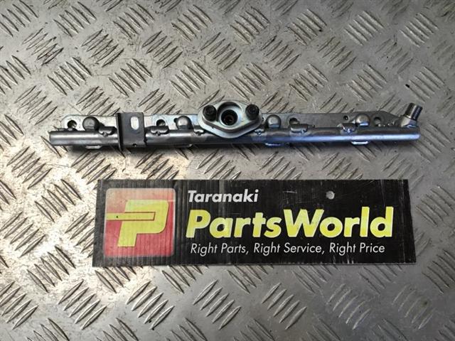Fuel Injector Rail