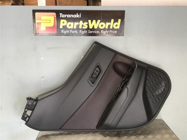 Lr Door Trim Elec